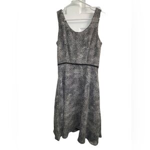 K Studio‎ Women's Size 10 Dress Black White Empire Waist Sleeveless Round Hem